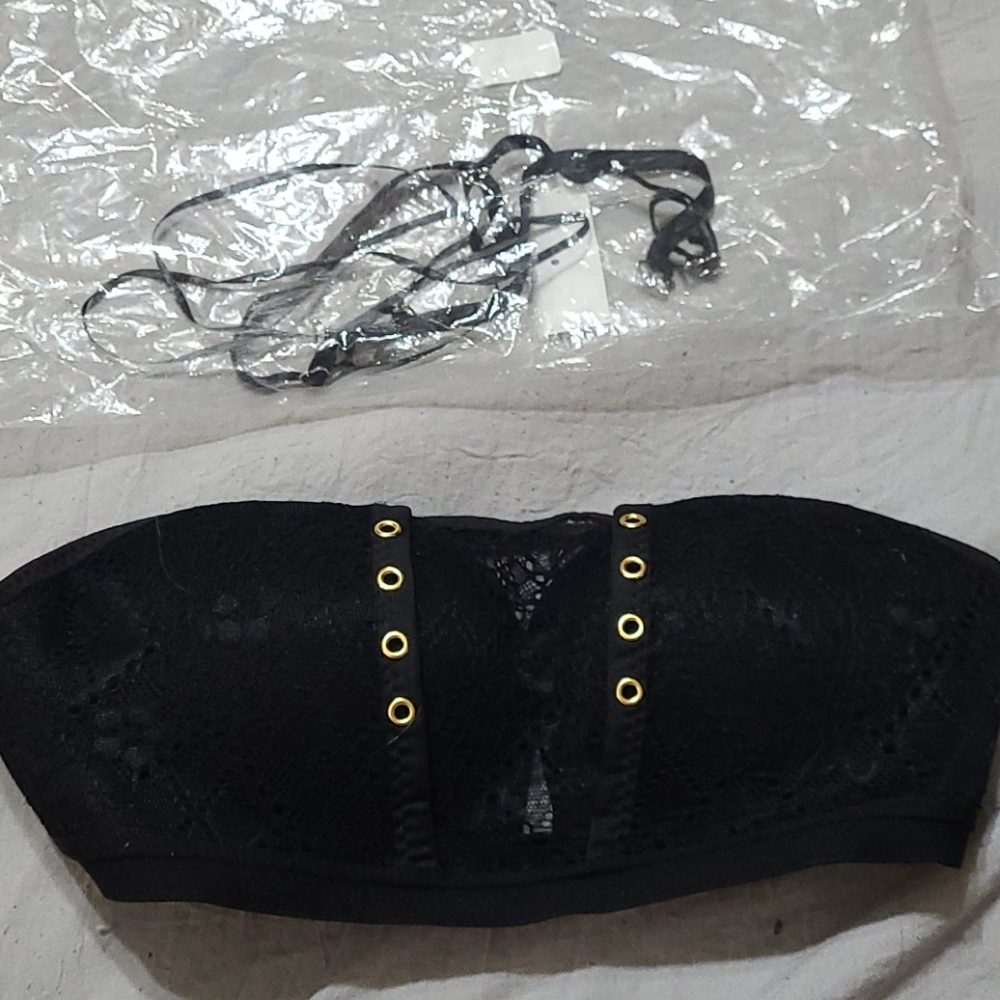 NWT Convertable Bra